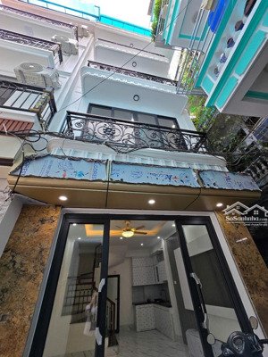 lô góc thoáng sáng, ngõ thông ba gác đỗ cửa, nhà mới dân xây full nt. dt 30m 5t mt3,5m giá 7,85 ty