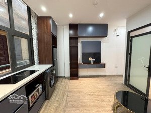 cho thuê 2n1k gần cổng trường đại học bách khoa