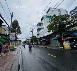 giảm sốc 2 tỷ, bán chdv 5 tầng, ngang 5m. sân đậu 5 xe, dòng tiền 60tr/tháng, đường dạ nam, quận 8