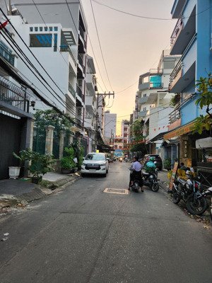 bán nhà 4 tầng dương bá trạc, 46m2, khu hiện hữu hẻm 4m sát mặt tiền đường giá 6,5 tỷ.