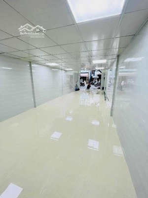 bán nhà trung tâm quận 5 đườnmm, dòng tiền sẵn 25 triệu/tháng
****diện tíc