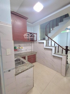 nhà đẹp giá tốt cống lở tân bình giảm sâu còn 3,7 tỷ dt 3.9 x8 nhà 2 pn 2wc
14/11/2025: giám còn