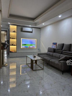 bán căn 2pn view ngoài thoáng mát tầng cao nhà full nội thất mới đẹp homyland riveside quận 2