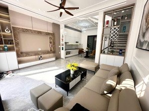 nhà đẹp đón tết, phân lô cầu diễn, ô tô đỗ cổng, full nội thất cao cấp, ngõ rộng hơn 3m, ở sướng