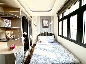 nhà mới 5 tầng ngay quang trung nở hậu tài lộc full nội thất- chỉ 6.3 t