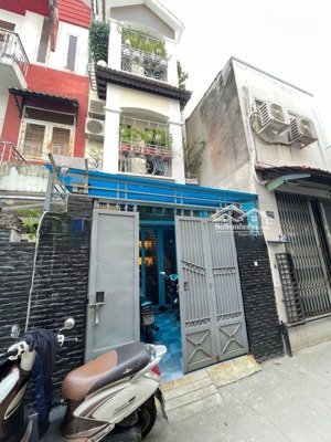 quận 7, huỳnh tấn phát,55m2,3 tầng, 4pn,kế bên pmh