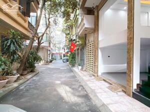 Bán nhà phố Lạc Trung, Hai Bà Trung 75m, 8 tầng, mt 5.5m. Giá: 29.8 tỷ. LH: 0937158386