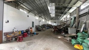 cho thuê kho xưởng 340m2 một sẹc ngắn đường nguyễn thị ngâu hóc môn