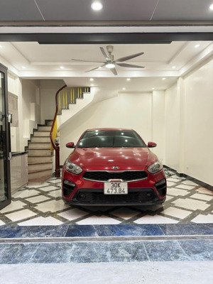 ô tô ngủ trong nhà kim ngưu, hai bà trưng 30m2, 5 tầng, mt 5m, giá 13.68 tỷ