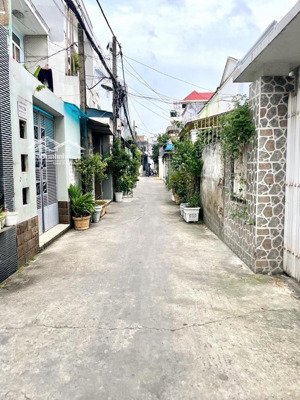 bán nhà giá quá rẻ ngay vòng xoay bình triệu - ql13 - phạm văn đồng 101 m2 7.3 tỷ tl