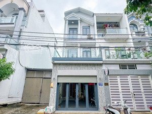 cho thuê nhà 4x16 3 lầu đường nhựa 10m htp thị trấn nhà bè