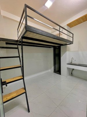 cho thuê phòng mới máy lạnh, đi bộ tới đại học công thương, tân phú, giá rẻ