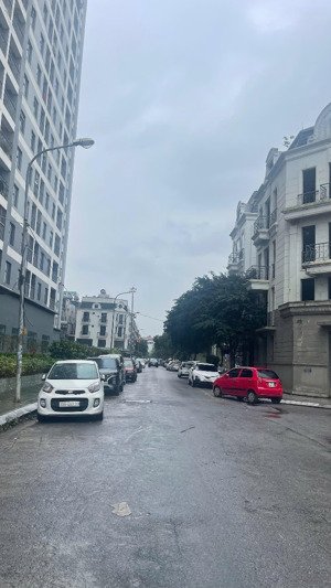 shophouse thuận an 87m2 * 5 tầng - vỉa hè - kinh doanh - 18.x tỷ, vị trí: trung tâm sầm uất