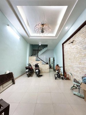bán nr 4pn, 3wc, 70m2, 9,5 tỷ tại thúy lĩnh, lĩnh nam, hoàng mai, hà nội