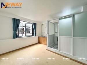 còn trống một phòng trọ mới xây cửa sổ trời - gần ngã tư bốn xã - thuận tiện qua đại học văn hiến