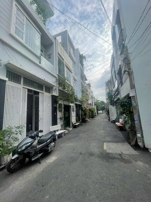 đất mặt tiền đường số 8, hiệp bình chánh, full thổ cư