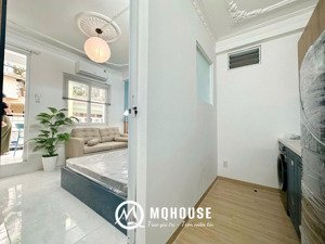 căn hộ 1 phòng ngủ ban công, full nội thất ngay trung tâm quận 3