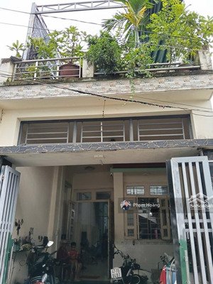 bán nhà ngay trung tâm dĩ an bình dương dt 89m cách trường chợ 500m đường oto nhà xây kiên cố