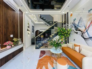 mặt tiền đường lớn kinh doanh sầm uất nhà đẹp