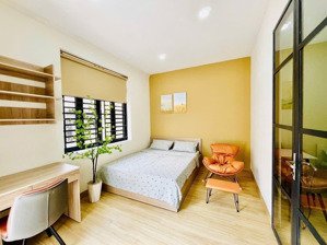 căn hộ 1 phòng ngủ tách bếp gần ngã tư hàng canh ngay bùi đình tuý