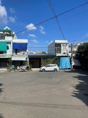 bán 2 lô liền kề khu tái định cư hòn rớ, phường nam nha trang. đường 12m tiện kinh doanh