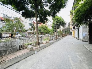 bán nhà đa sỹ kiến hưng hà đông, 5 tầng, full nội thất chỉ 6,9 tỷ về ở ngay. lh 