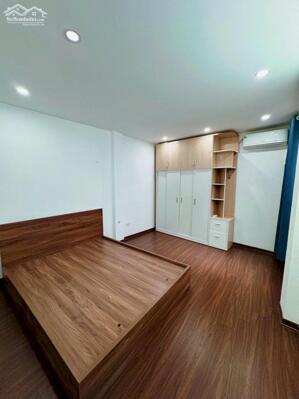 Cho thuê nhà riêng ngõ 52 Mỹ Đình - Nam Từ Liêm 45m x 5T, 9PN8VS giá 25 triệu