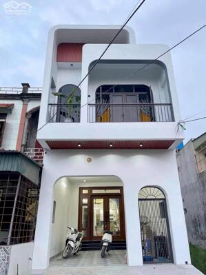 CHỦ NGỘP BÁN GẤP CĂN NHÀ NGAY CHỢ TÂN HIỆP TÂN UYÊN BÌNH DƯƠNG