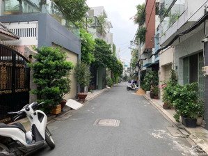 khu vip đồng bộ - ngang bề thế hơn 5m - oto vào nhà - thiết kế đẹp