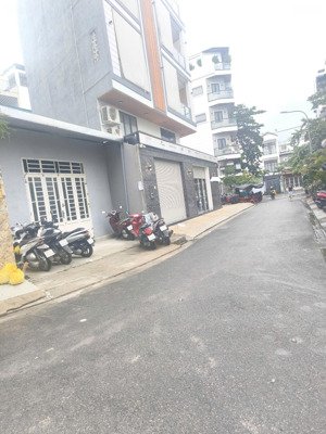 bán nhà hẻm xe hơi thông ngay ngã tư ldt vs nguyễn văn lượng gần công viên văn hóa gò vấp dt: 70m2