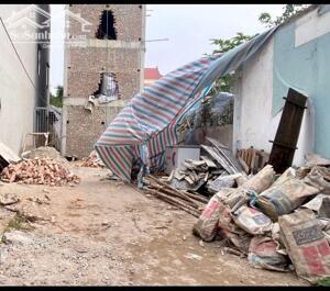 Bán Đất Mặt Phố Long Biên 63m MT4.2m Nhỉnh 13 Tỷ ÔTô Dừng Đỗ Ngày Đêm, Kinh Doanh Đỉnh