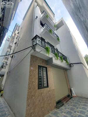 Bán nhà Thạch Bàn,Long Biên 5 tầng,35m,mt5.2m oto đỗ cổng nhỉnh 7 tỷ