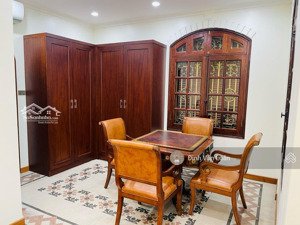 lô góc! vài bước ra hồ, ô tô vào nhà, mt 9m x mt 10m, 6t thang máy