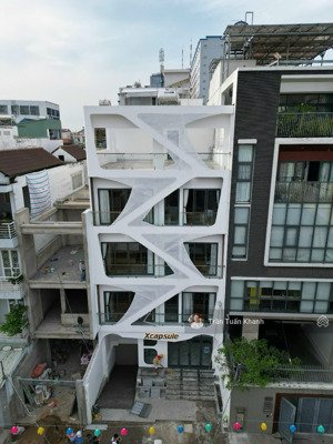 siêu phẩm khu nội bộ nguyễn gia trí, bình thạnh , dt 8x23, hầm 5 tầng, hddt: 170 triệu/tháng- 53 tỷ