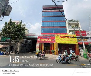 tòa nhà cho thuê văn phòng, cho thuê hết 5 tầng hoặc từng tầng, mặt tiền 30m, phạm thế hiển