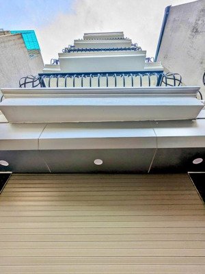 Bán Nhà Phố Giáp Nhị Hoàng Mai Dt36m X 5 Tầng Mặt Tiền 4.5m Giá 8.5 Tỷ