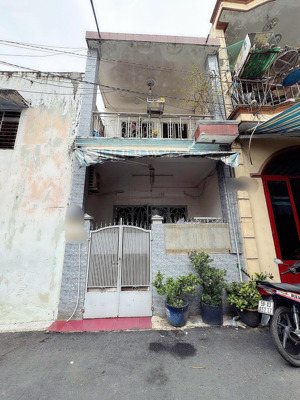 nhà 1/ trệt lầu phạm văn đồng 2 mặt tiền chỉ 4tỷ5