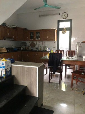 bán nhà 3 tầng mặt đường chính thôn gia cốc gia lâm