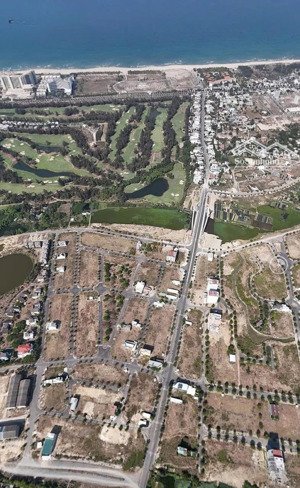 biệt thự ven sông, diện tích 208,7m2 giá chỉ 22tr/m2 đường 7m5 kđt sentosa riverside