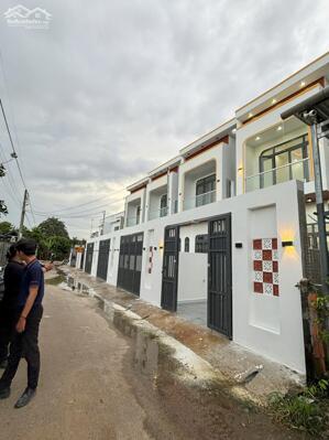  Nhà Đẹp 1 Trệt 1 Lầu – 3 Phòng Ngủ – Chỉ Việc Xách Vali Vào Ở!