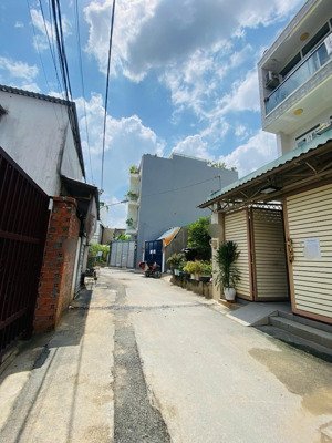 8,99 tỷ nhà 2 tầng btct 113m2 hxh thạnh mỹ lợi gần tthc tp. thủ đức