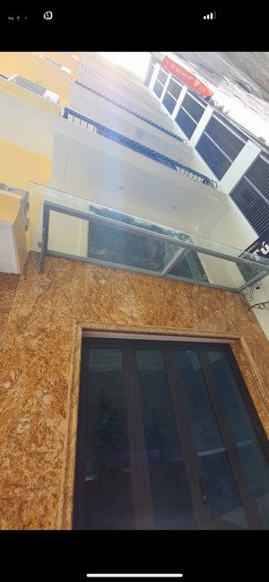 nhà 7 tầng thang máy mới tinh thông sàn 7 phòng thông