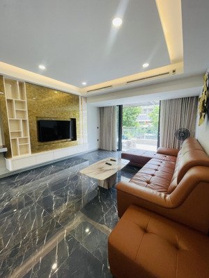 cho thuê căn hộ panorama - 3pn có sân vườn, view kênh đào, full nội thất cao cấp