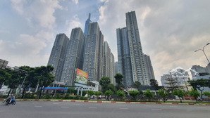 hàng hiếm! nhà 9 tầng, ngang khủng 7.62m, hầm để xe, mặt tiền nguyễn hữu cảnh đối diện landmark 81