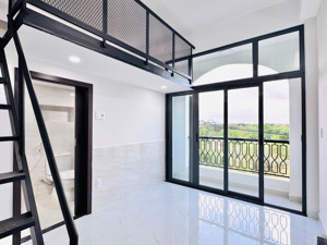 dạng gác có ban công thoáng mát ngay khu cnc - đh ufm - fpt- vòng xoay phú hữu - liên phường