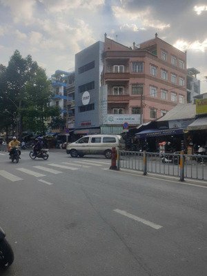 siêu hiếm . bán nhà mặt tiền tạ uyên, p15, quận 5. ( 5.7 x 20) cn 116m2 giá 59 tỷ tl