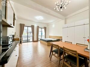 CĂN HỘ 50m2 BAN CÔNG LỚN THOÁNG MÁT NGAY SÂN BAY TÂN BÌNH GẦN PHÚ NHUẬN, VÒNG XOAY LĂNG CHA CẢ