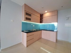 cho thuê cc golden mansion, 15 triệu vnd, 70m2, 2pn, 2wc, nội thất cơ bản tại phổ quang, phú nhuận