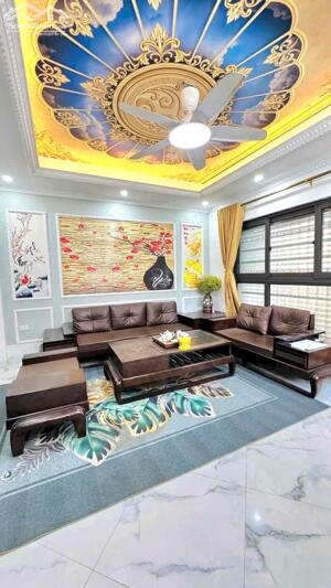 7 Tầng Thang Máy, Vũ Tông Phan, Ô Tô, TƯƠNG LAI, Lô Góc, 42m2, MT 4.5m, 15.8 Tỷ.