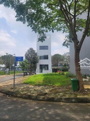 sang nhượng gấp lô góc kinh doanh dự án đông tăng long, quận 9 (96m2)